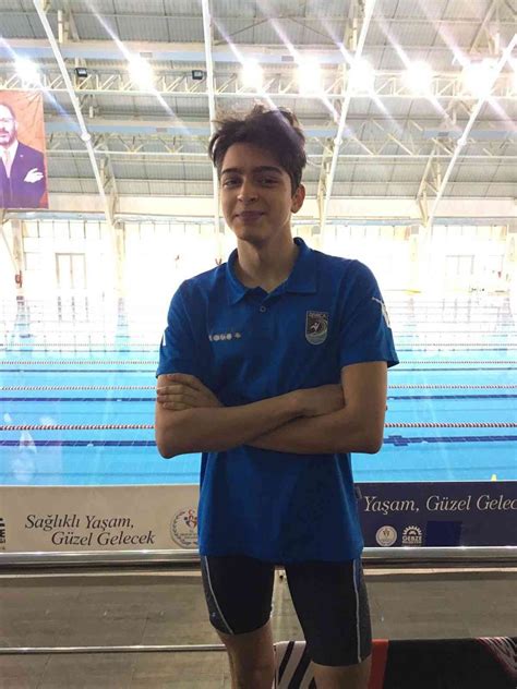 G­e­n­ç­ ­y­ü­z­ü­c­ü­d­e­n­ ­d­ö­r­t­ ­T­ü­r­k­i­y­e­ ­ş­a­m­p­i­y­o­n­l­u­ğ­u­ ­-­ ­E­ğ­i­t­i­m­ ­H­a­b­e­r­l­e­r­i­